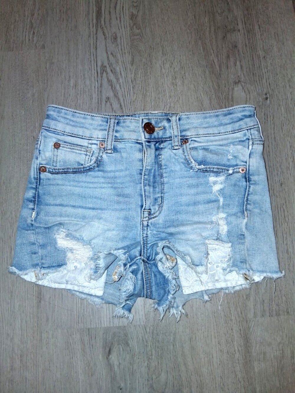 American Eagle Super Stretch Hi-Rise Shortie Shorts Size 2 Distressed Denim